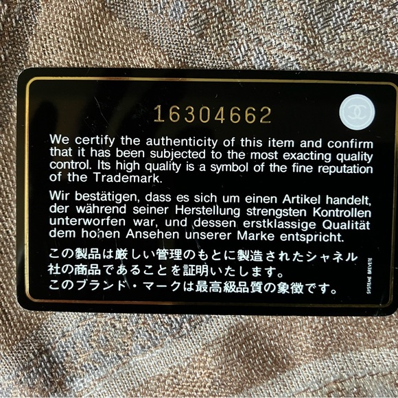 Gone! ❤️🌟Beautiful, Authentic CHANEL Bag!🌟 - Picture 10 of 15